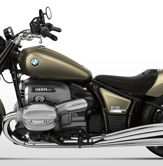 BMW R18